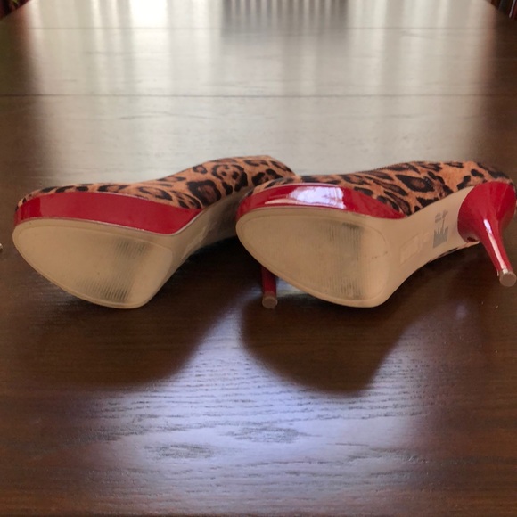 High heels animal print sexy shoes. - Picture 5 of 6